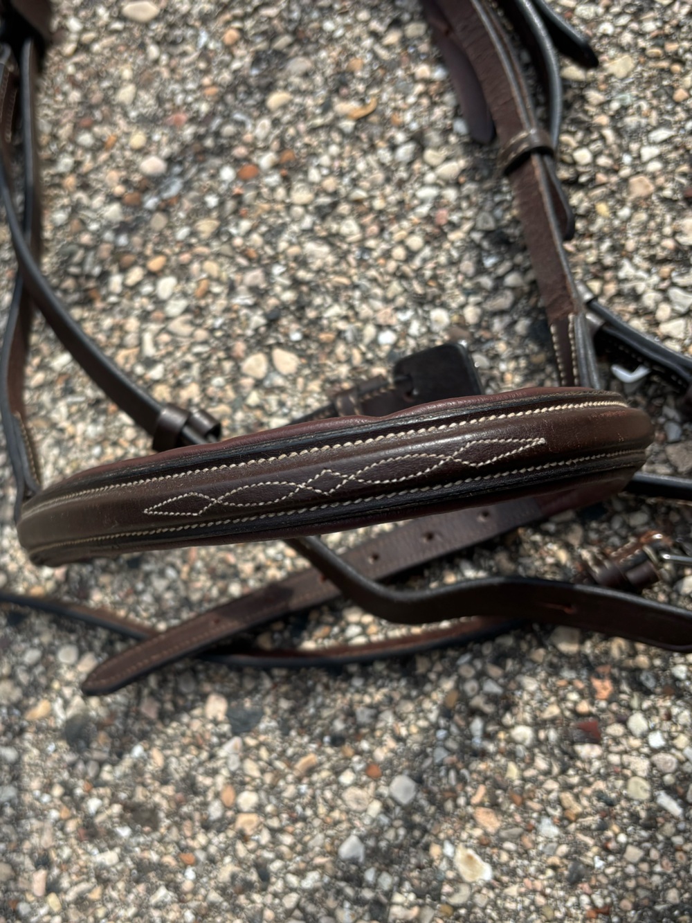 Suffolk Hunter Bridle with Reins - Picture 3 of 6